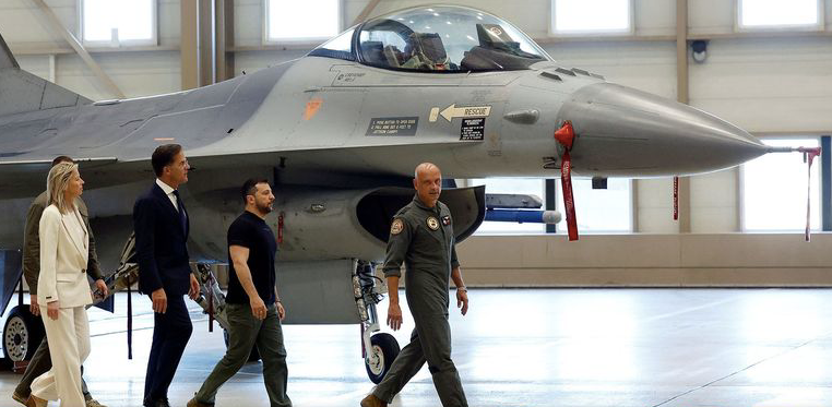 «Их ремонтируют»: премьер Норвегии объяснил, почему Украина три года ждет обещанных F-16