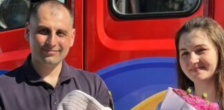 У супругов спасателей из Одессы родился ребенок, — ФОТО