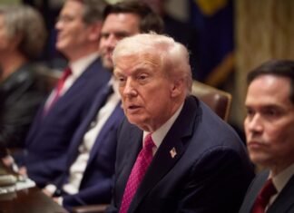 Не выражает мнение Великобритании: Трампу не понравилась речь принца Гарри об Украине и США