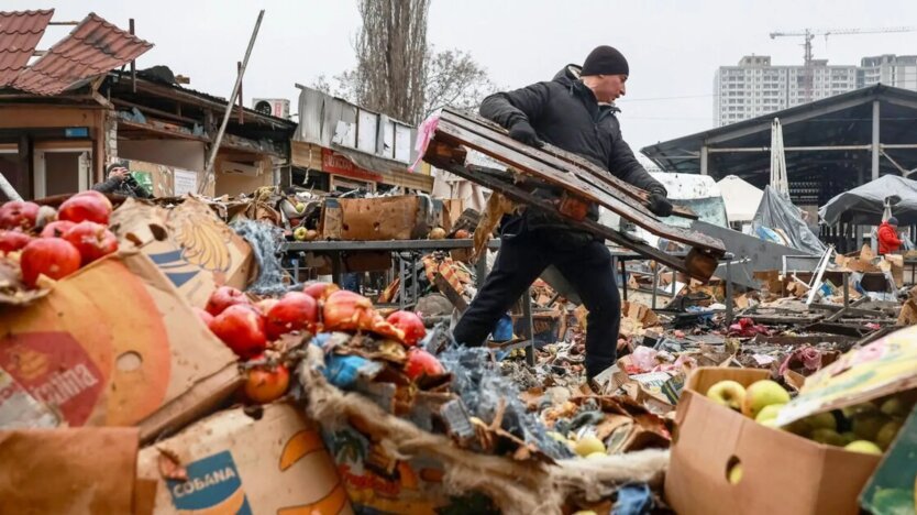 Скандал с «трудовой мобилизацией»: грозят ли украинцам принудительные работы