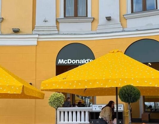 Макдональдс возле Дюка: как одесситы отреагировали на новое заведение в центре, — ФОТО