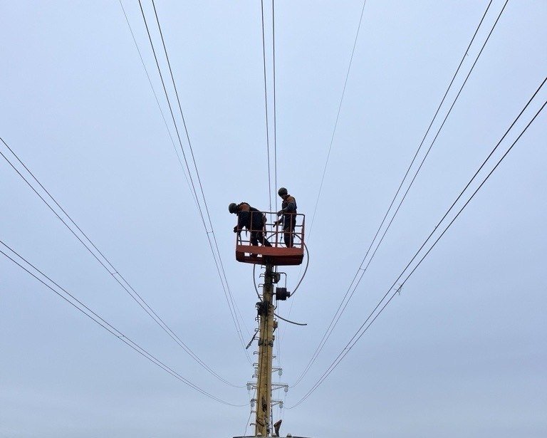 Атаки РФ оставили без света часть Украины: какие области пострадали