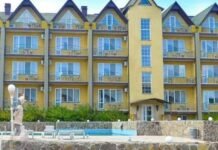 Отели строил, а взносы игнорировал: под Одессой застройщика заставили заплатить долг, — ФОТО