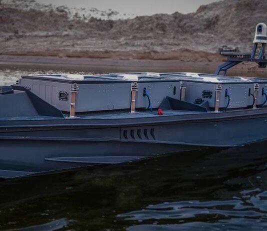 Уже испытано в Одессе: морской дрон Magura V7 начал запускать перехватчики «Шахедов» (видео)