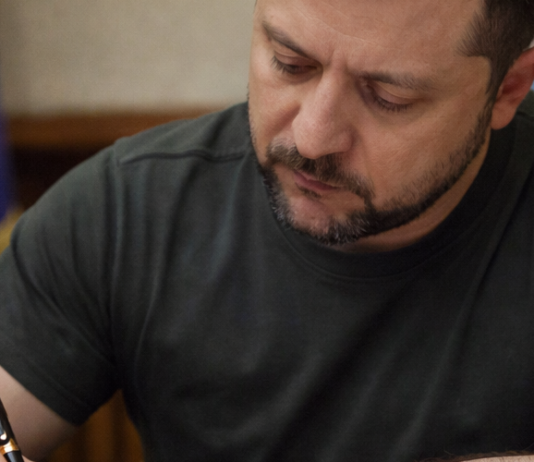 Одесситов будут готовить к обороне: Зеленский подписал закон