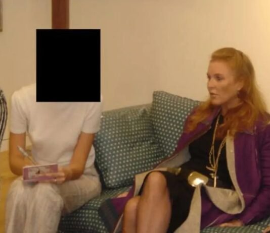 Боится повестки в суд: Сара Фергюсон срочно ищет защиты у влиятельных друзей после громкого разоблачения на курорте