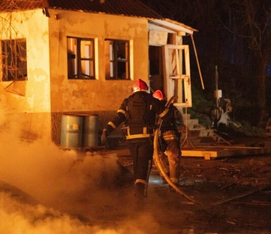 ВС РФ запустили 160 БпЛА за ночь: под ударами жилые кварталы и инфраструктура, есть погибшие (фото)