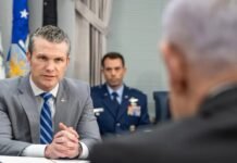 Вслед за генпрокурором: глава Пентагона требует у начальника штаба Сухопутных войск США немедленно уходить в отставку