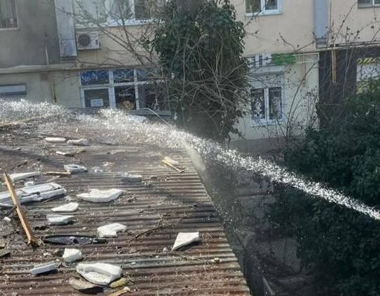 Дневная атака на Одесщину: выбиты окна и пожар в Черноморске, — ФОТО