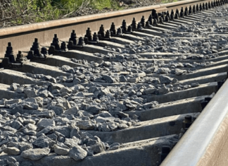 В Одессе поезд сбил женщину: что известно