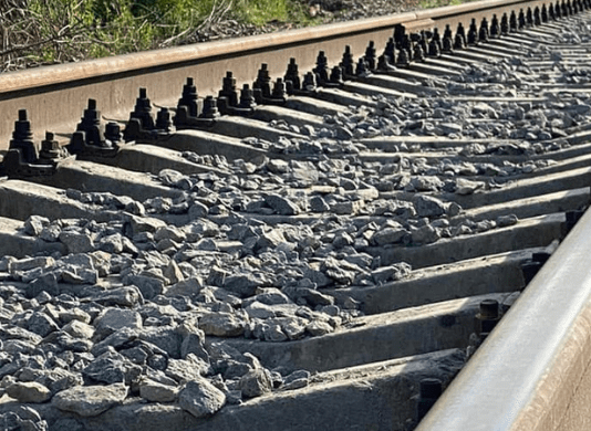 В Одессе поезд сбил женщину: что известно