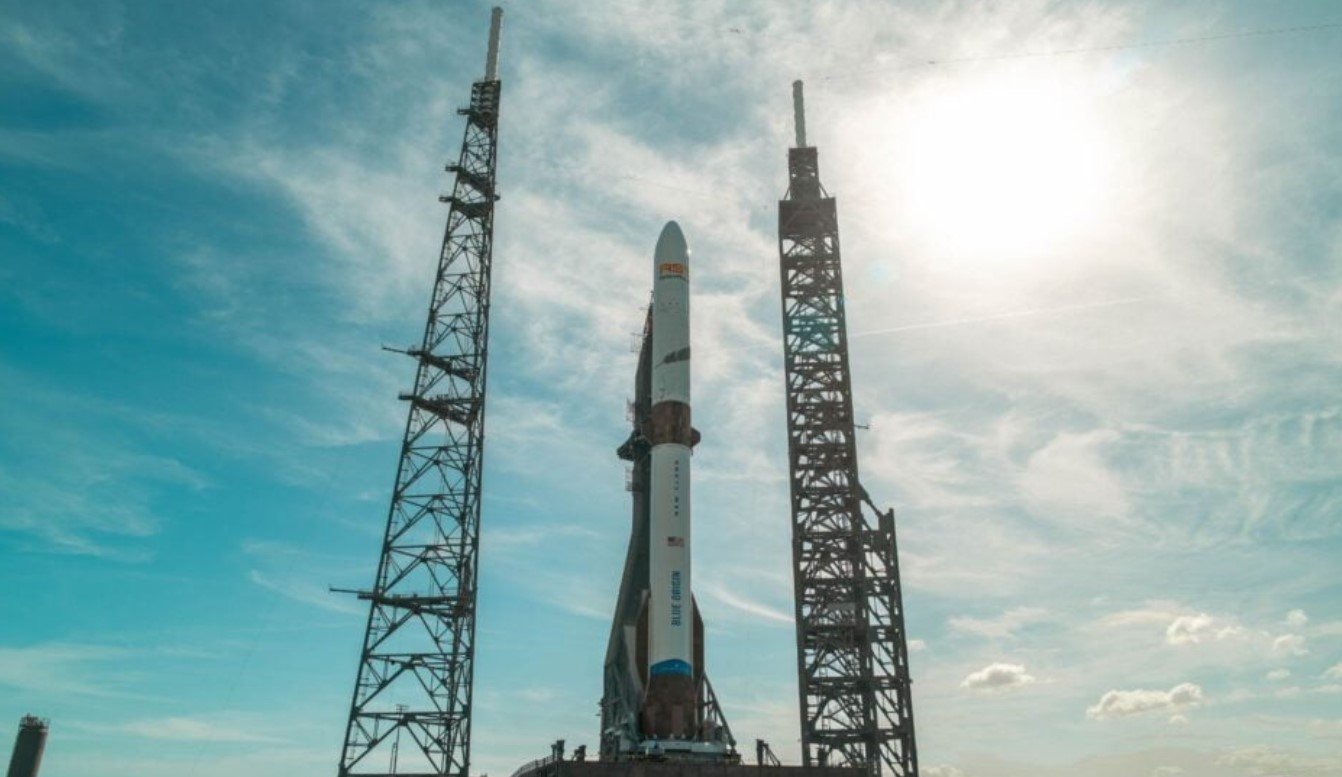 Гонка миллиардеров за деньги NASA: ракета Starship пока проигрывает New Glenn (фото)