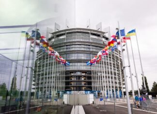 Европарламент поддержал создание спецтрибунала для РФ