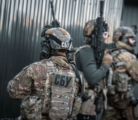 Готовил удары баллистики: СБУ разоблачила «крота» на стратегическом предприятии