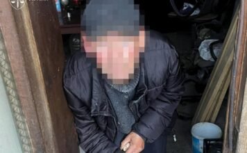 Бизнесмен 20 лет держал в трудовом рабстве мужчину на Львовщине