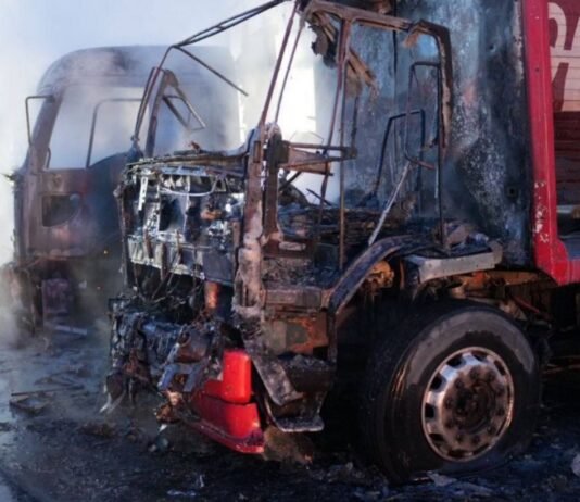 Россия ночью атаковала Запорожье: возник масштабный пожар (фото и видео)
