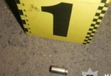 В Одесской области мужчина стрелял возле детей и избил знакомого: что известно