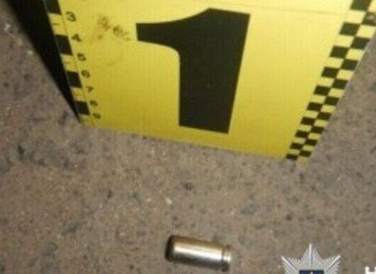 В Одесской области мужчина стрелял возле детей и избил знакомого: что известно