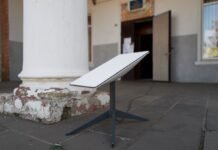 «Втемную» регистрировал «Старлинки» для врага: под Киевом разоблачили российского агента