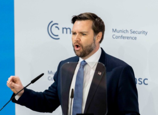 Вэнс призвал Украину и Россию к миру: «Стоит ли это сотен тысяч жизней?»