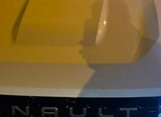 Подделка за рулем: в центре Одессы остановили нарушителя