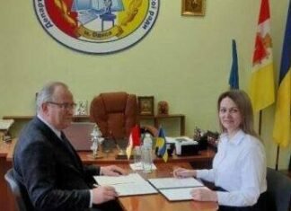 Одесский экономический университет и Департамент образования горсовета подписали меморандум о сотрудничестве