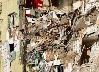 В Одессе завершили спасательные работы после атаки: 850 окон выбито, 16 пострадавших