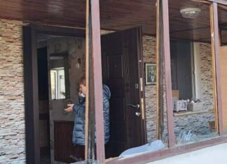 После атаки в Одессе выбиты десятки окон: что происходит в районе, — ФОТО