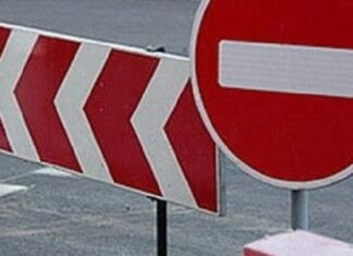 В Одессе снова перекрывают движение на Люстдорфской дороге из-за ремонта канализации