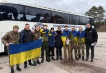 Украина вернула семерых гражданских из российского плена