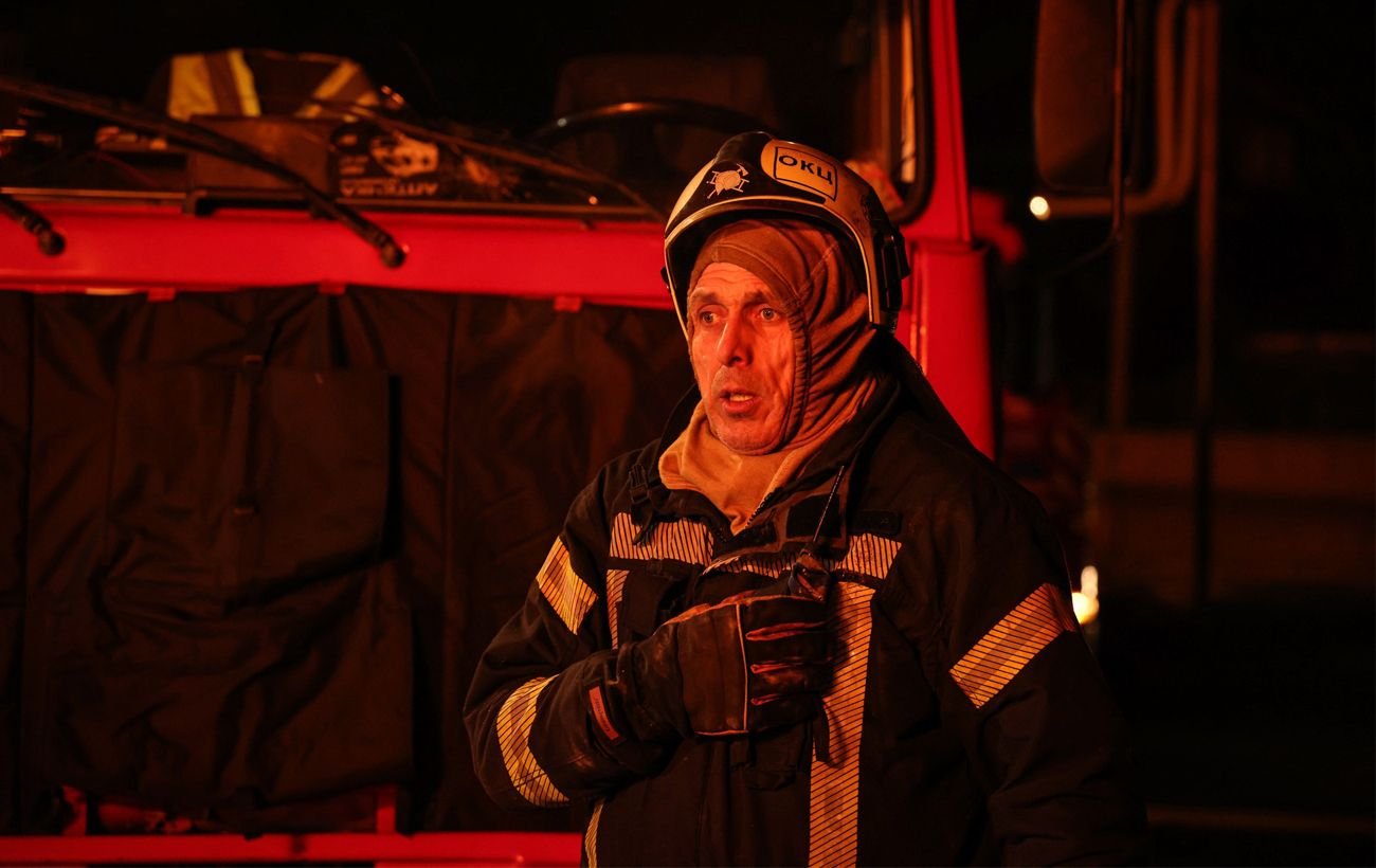 Погибшие, раненые и массовые разрушения: враг более 700 раз атаковал Запорожье