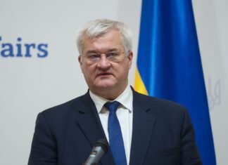 Зеленский договорился о новых взносах в PURL на Кипре, — Сибига