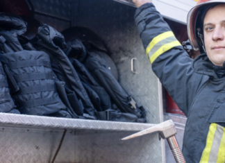 Дедушка оказался в больнице после возгорания квартиры в Одессе