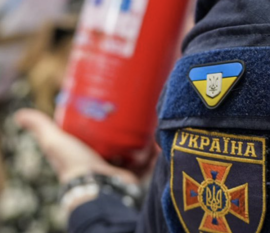 Пожары, падение людей и закрытые двери: информация от ГСЧС о прошедших сутках в Одесской области