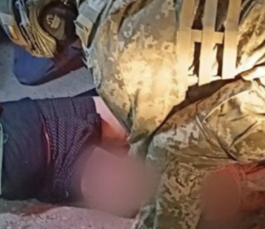 Пограничники спасли одессита, истекавшего кровью после удара дрона, — ФОТО