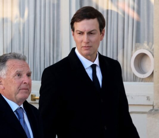 Переговоры между США и Ираном в Пакистане оказались под угрозой срыва еще до их начала