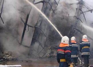 После атаки Сил обороны в Нижегородской области РФ пылает стратегический НПЗ