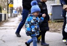 Выезд детей за границу: кому и почему могут отказать в пункте пропуска