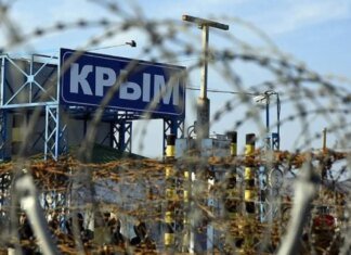 В Севастополе бензин начали продавать по талонам на фоне дефицита топлива
