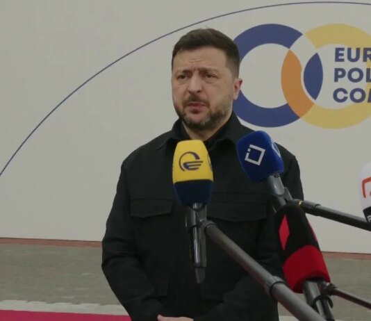 Зеленский обсудит в Ереване путь в ЕС и график выплат 90 млрд евро