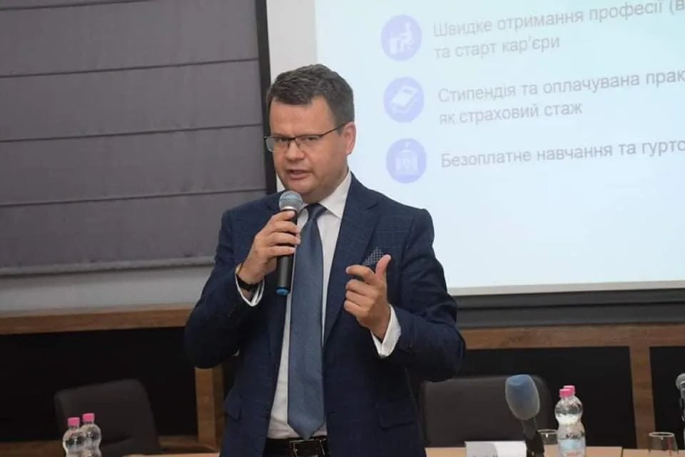 "Украина может справиться без трудовых мигрантов" — Игорь Гарбарук о дефиците кадров, демографии и будущем экономики