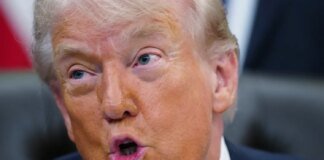 Администрация Трампа обжаловала решение суда о незаконности пошлин