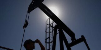 ОАЭ могут обрушить цены на нефть и ослабить бюджет рф — разведка