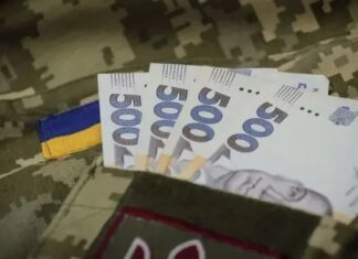 В Раде рекомендуют направлять военный сбор на зарплаты военнослужащих