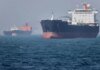Танкеры ОАЭ скрытно вывозят миллионы баррелей нефти через Ормузский пролив — Reuters