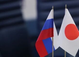 Япония может направить правительственных чиновников в РФ в конце мая для поддержания контактов с Москвой