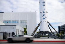 SpaceX готовится к IPO с оценкой более $2 трлн уже в среду – Bloomberg