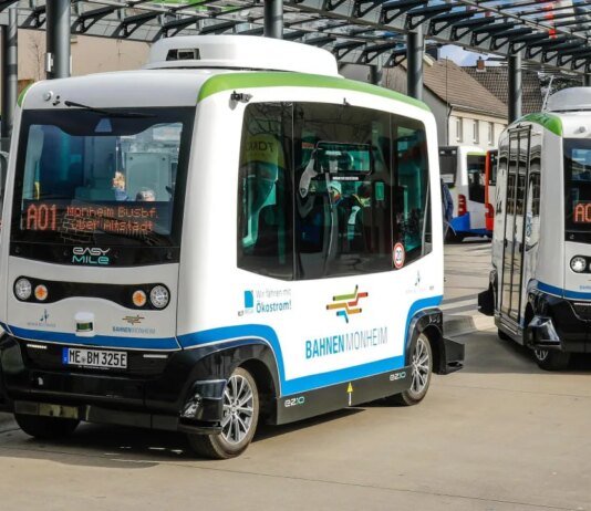 Автономные автобусы могут стать привычным явлением в Германии уже через 10 лет, часть водителей заменит ИИ