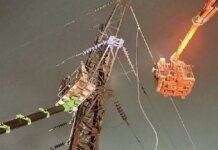 В пяти областях из-за вражеских ударов фиксируют обесточивания, в Донецкой области под обстрел попала ремонтная бригада — Минэнерго