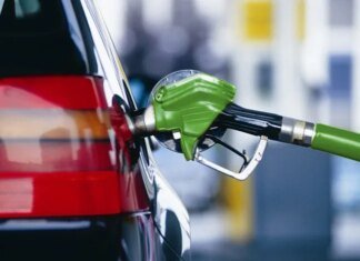 Британия разрешит импорт топлива, произведенного из российской нефти
